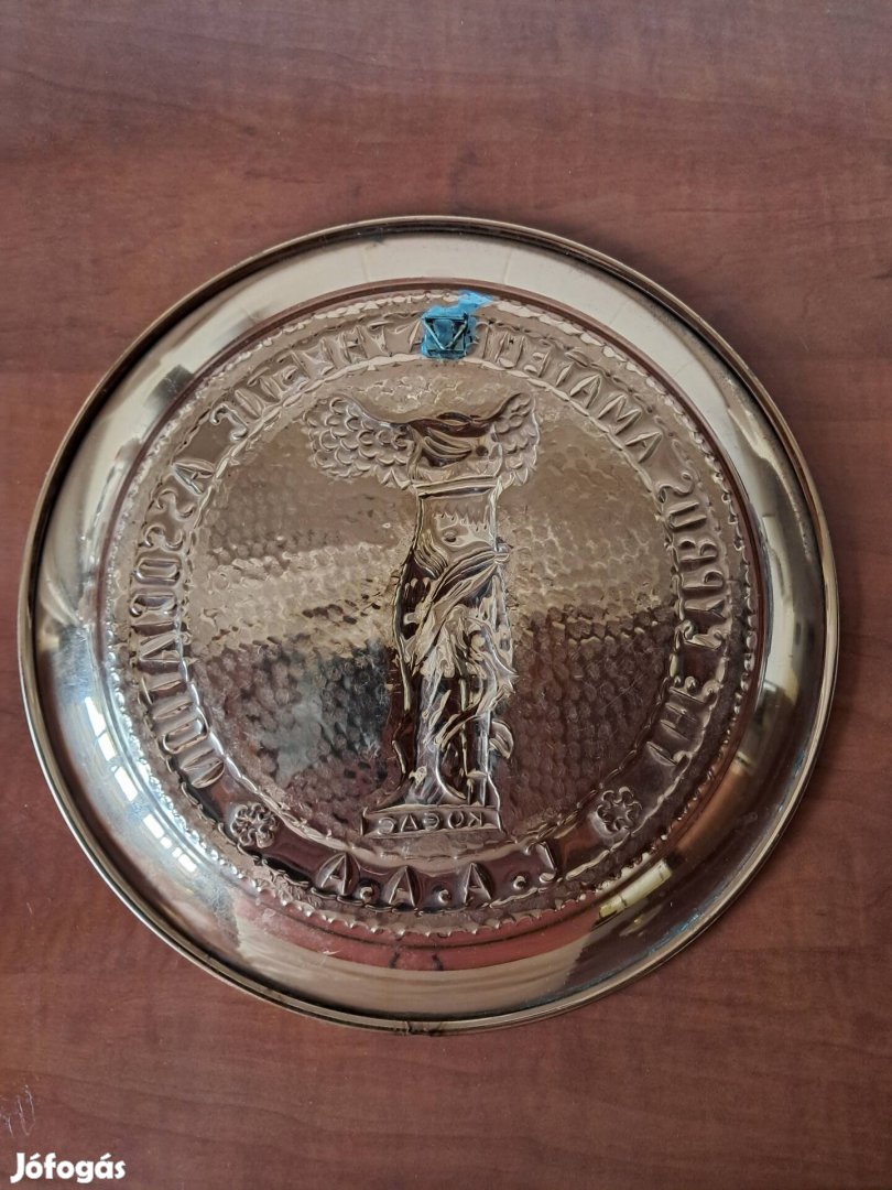 22 cm átmérőjű Ciprusi Réztál Souvenir 