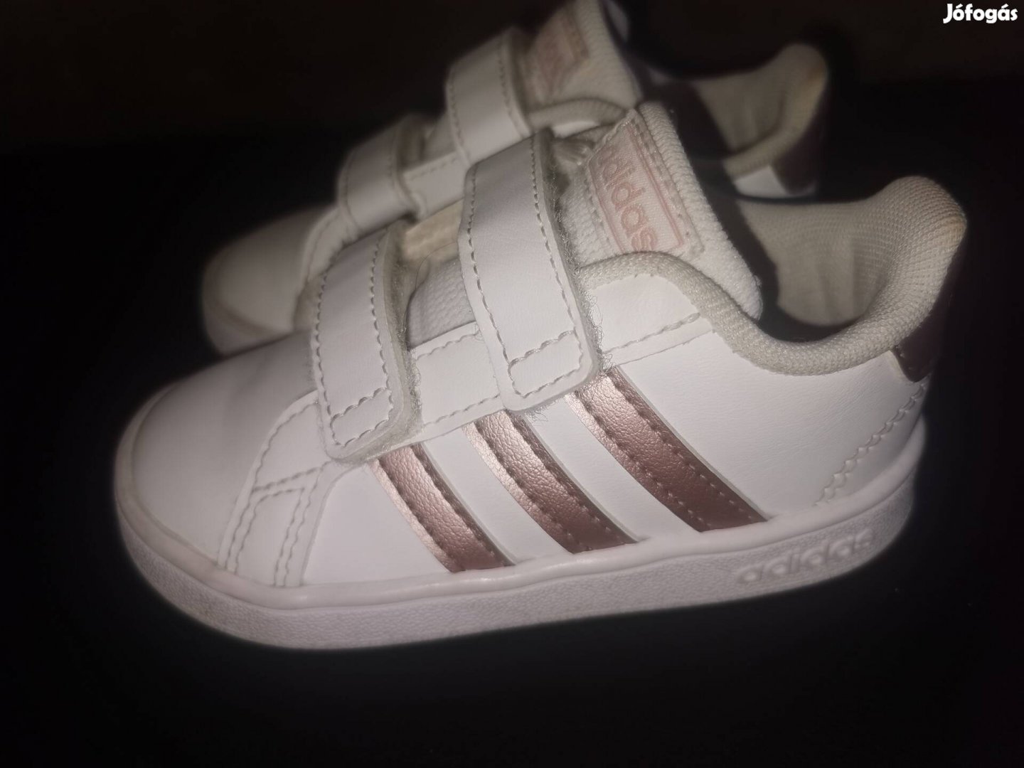 22-es Adidas Grand Court Kid kislány cipő 