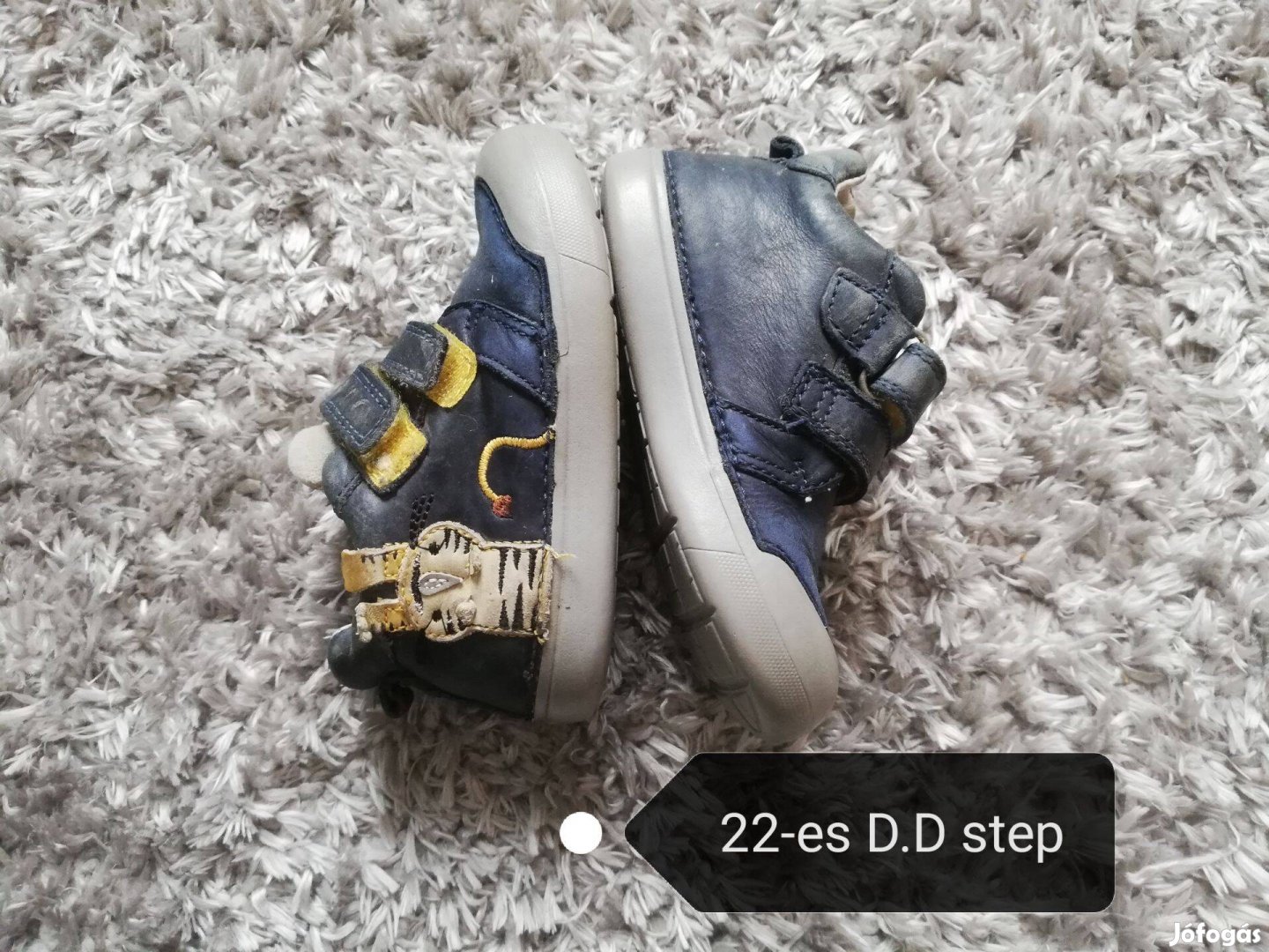 22-es D.d step átmeneti kisfiú cipő