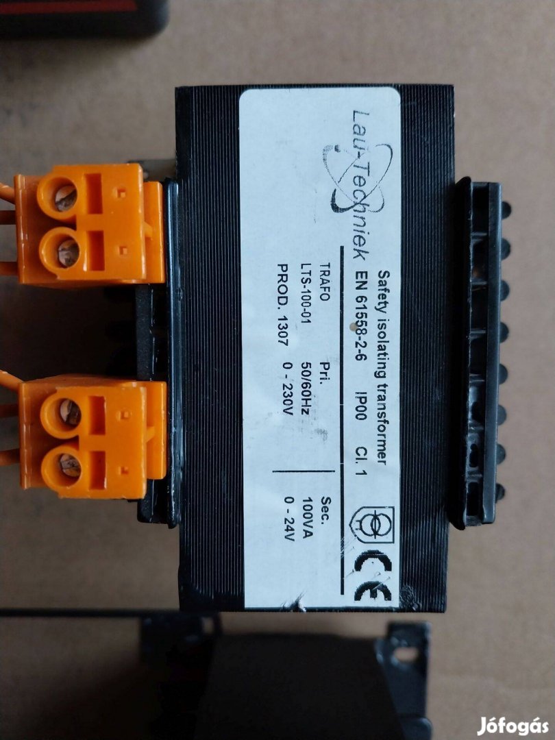 230VAC/24VAC 100VA biztonsági trafó 2db gyári