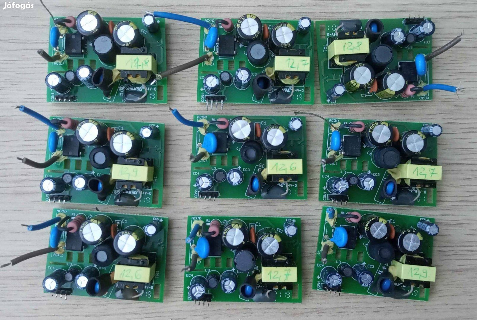 230VAC-> 12VDC /3-4W tápegységmodul