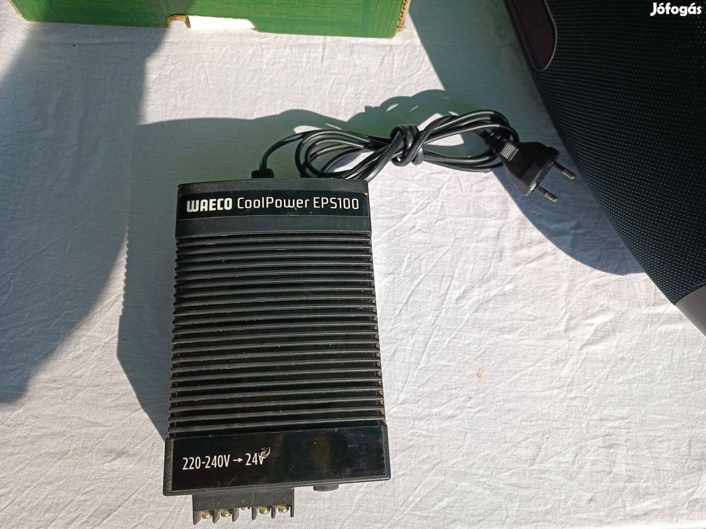 230 V-os adapter 24 V-os hűtőkhöz - Waeco Cool Power EPS 100W