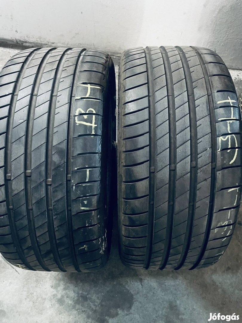 235/35/19 Bridgestone nyári 2 db újszerű 