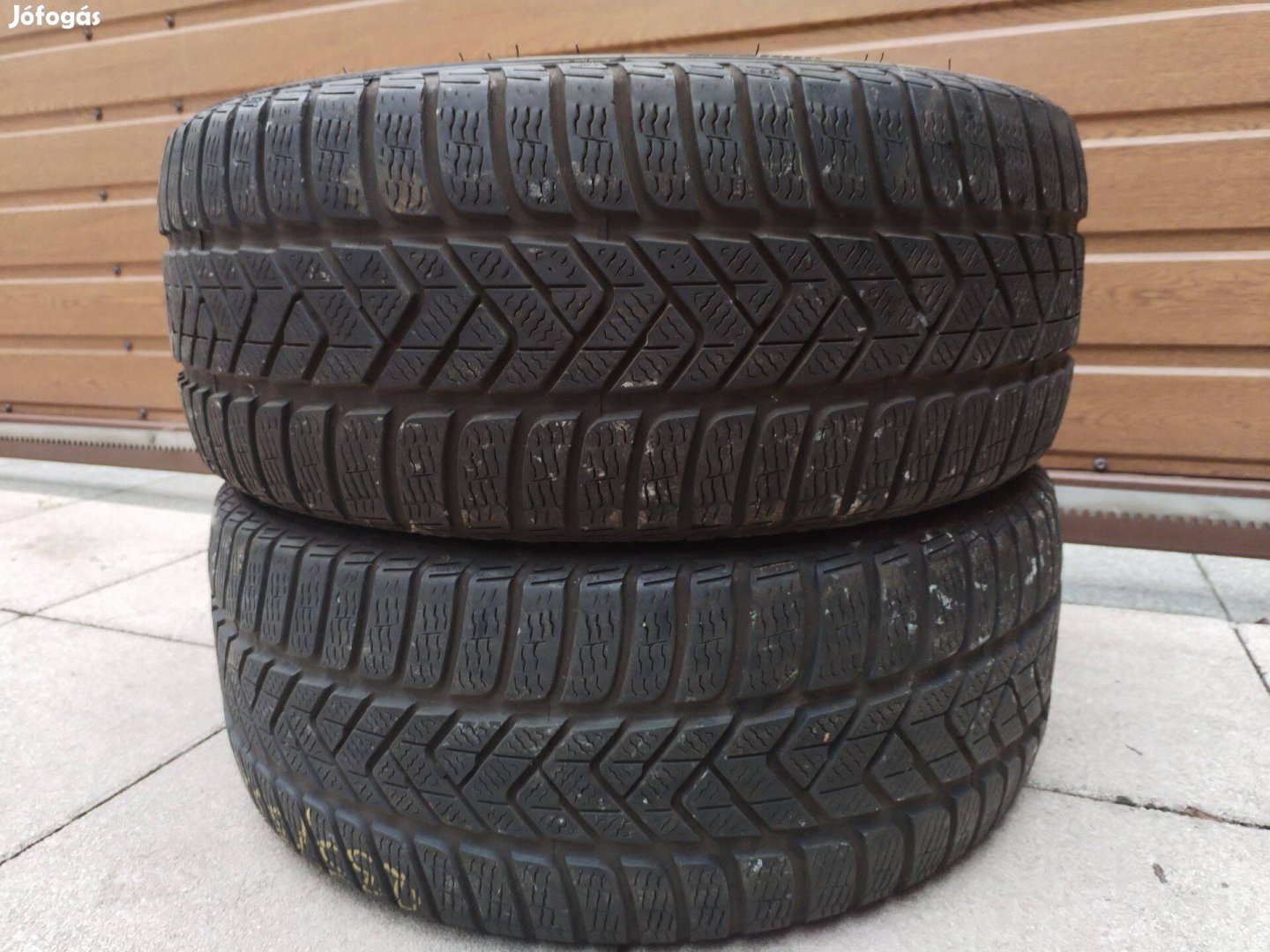 235 35 19 pirelli téli gumi 2 db