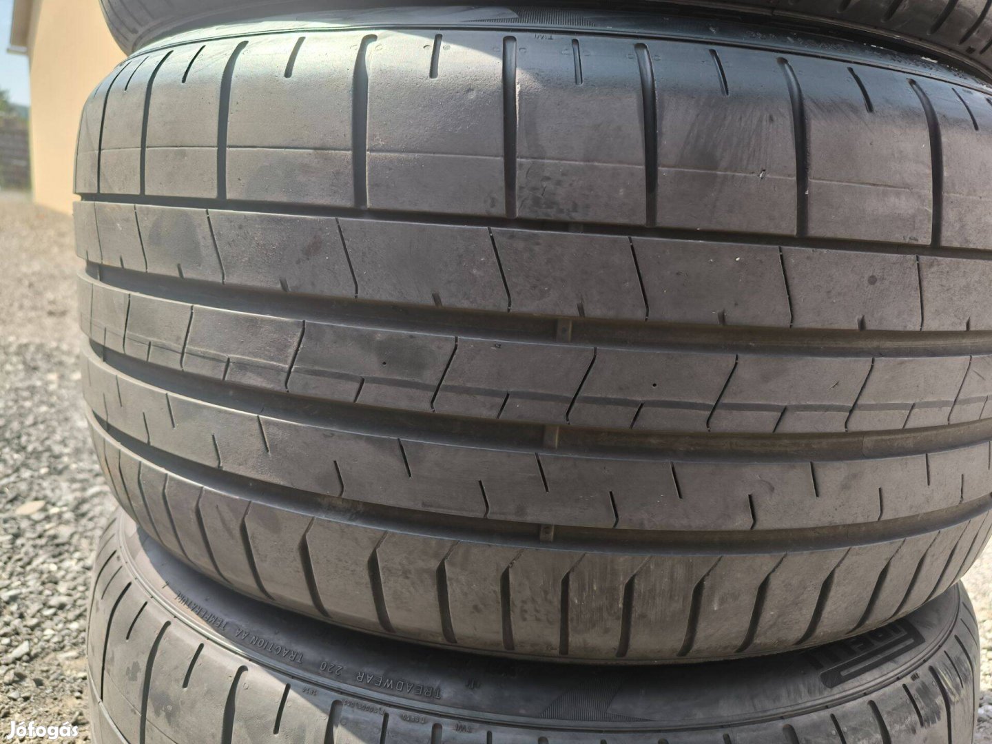 235/35 265/35 R20 nyári kétzéles Pirelli