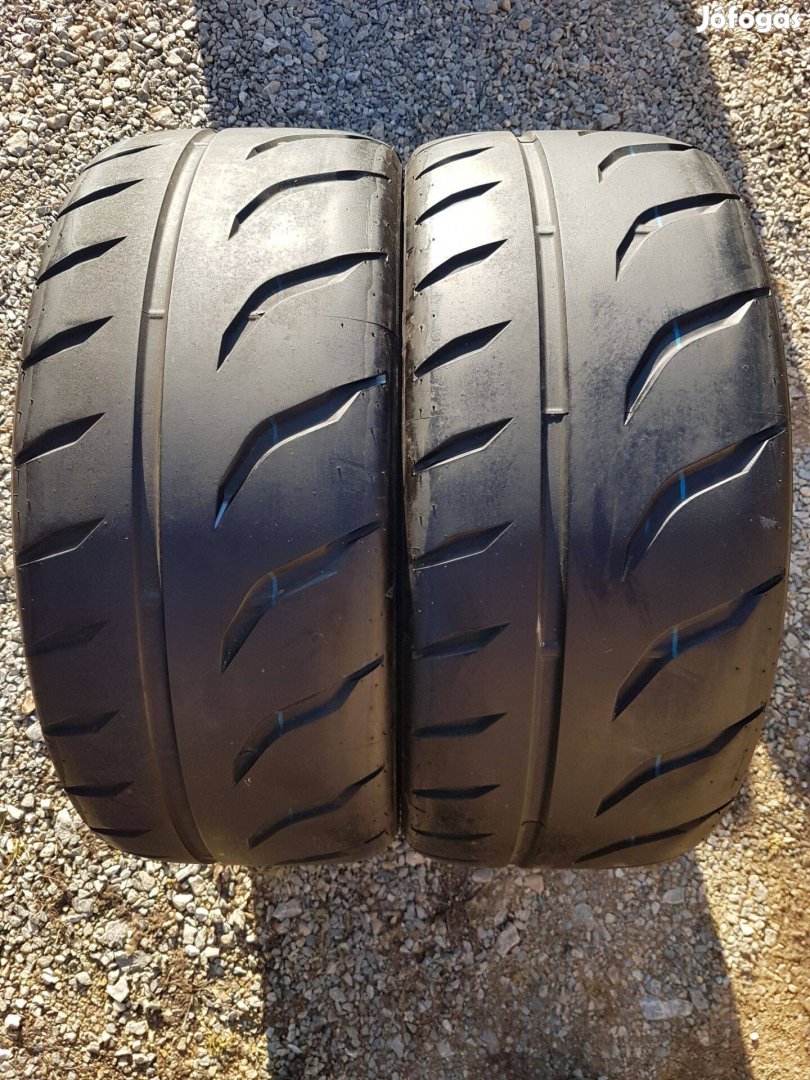 235/35 R19 nyári gumi 2db Toyo Proxes R888R