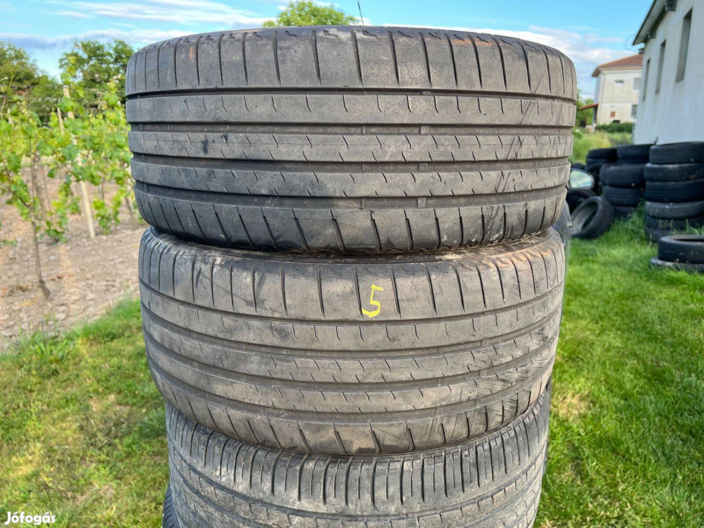 235/35 R20 bridgestone 2db nyári gumi