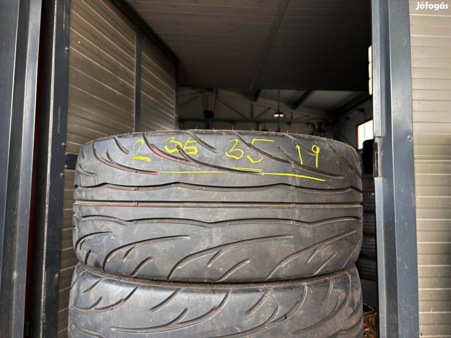 235/35 r19 Nankang utcai slick 2023 nyárigumi 4db eladó 235/35r19