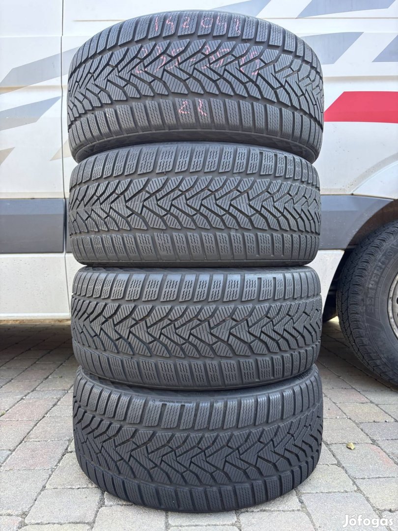 235/35 r19  235/35r19  Uniroyal téli gumi