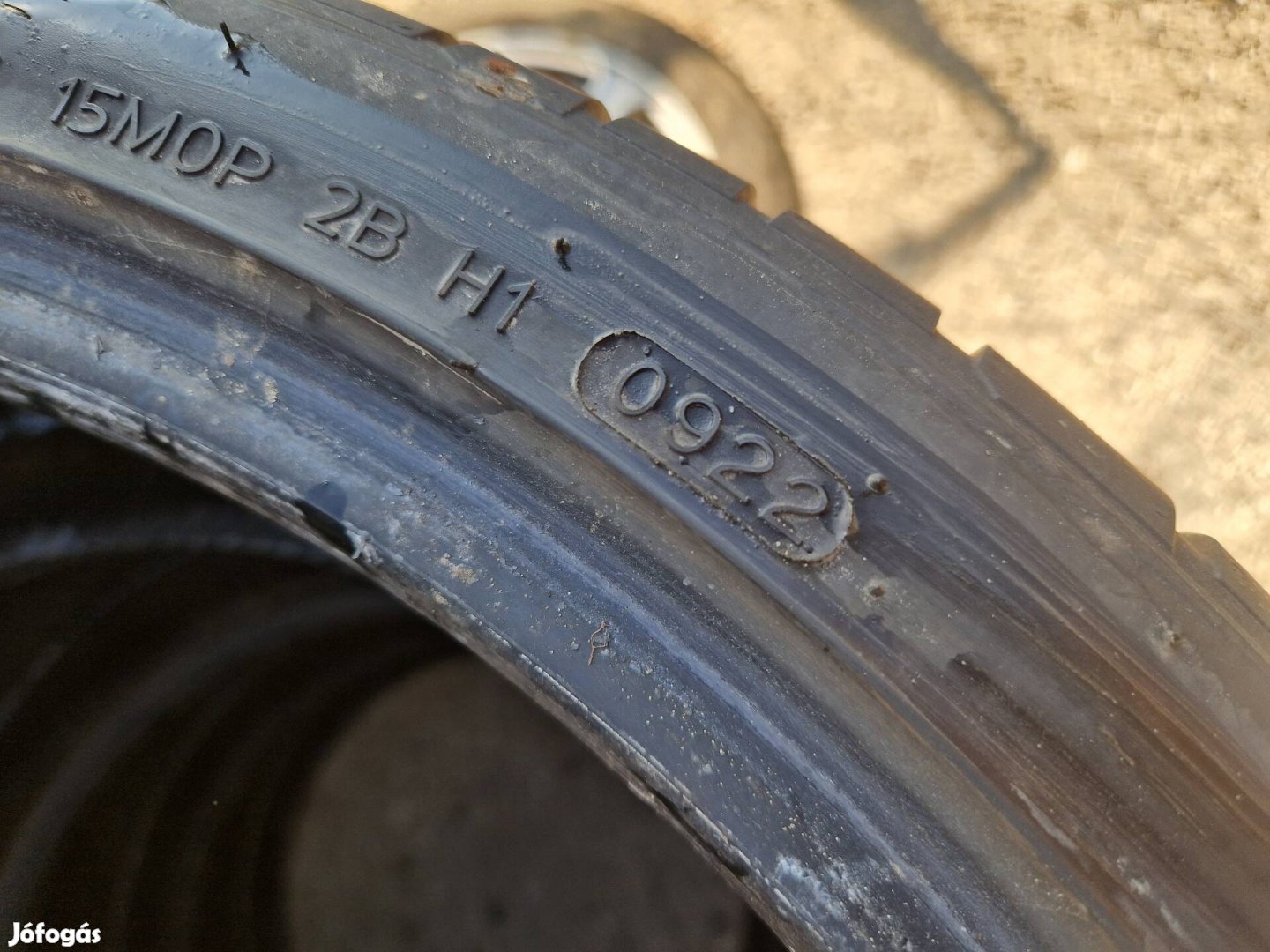 235/35r19 Hankook nyari garnitúra 2022