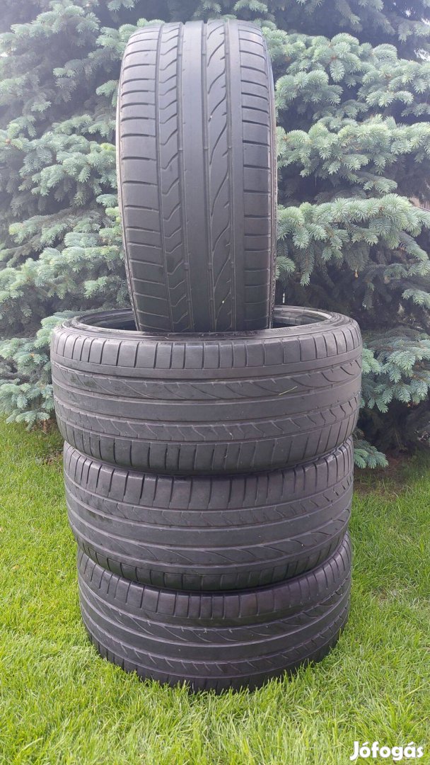 235/40R19 Bridgestone Potenza nyári gumi garnitúra