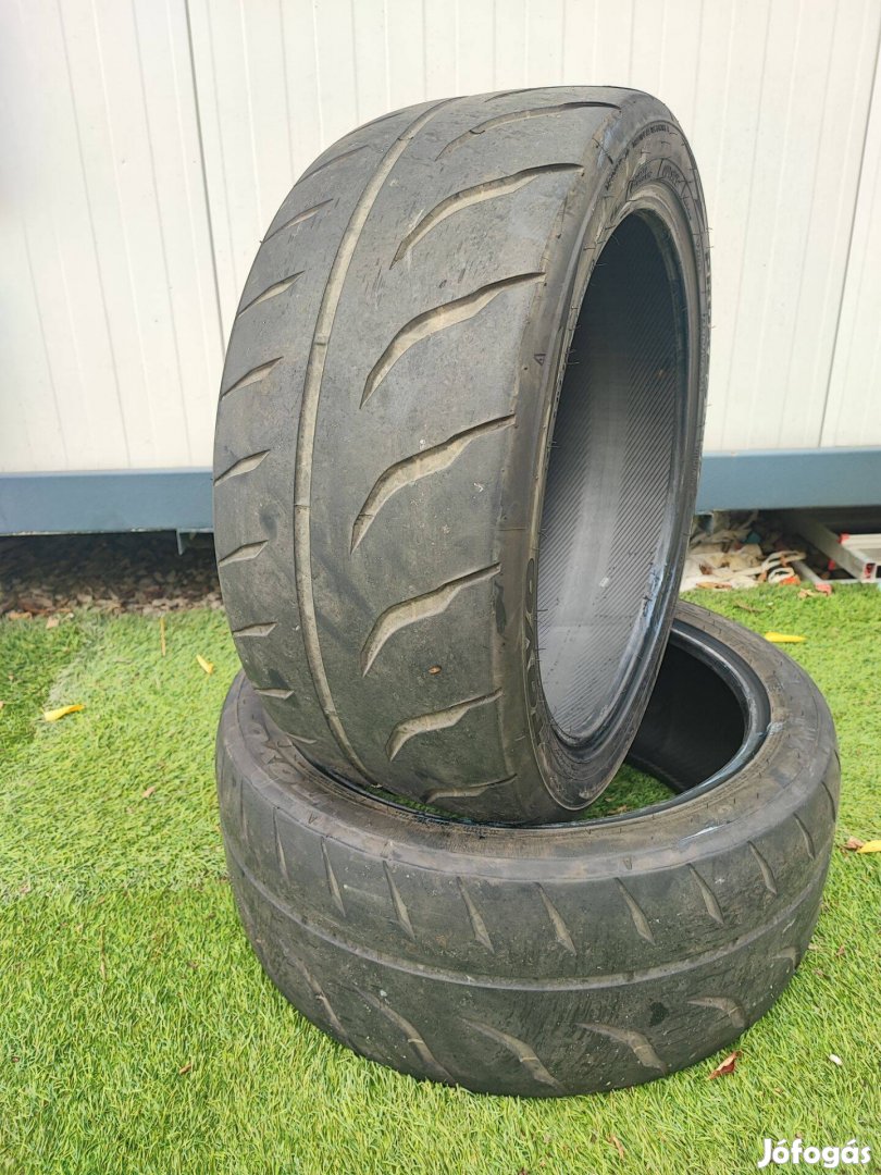 235/40 r18 Toyo R888R