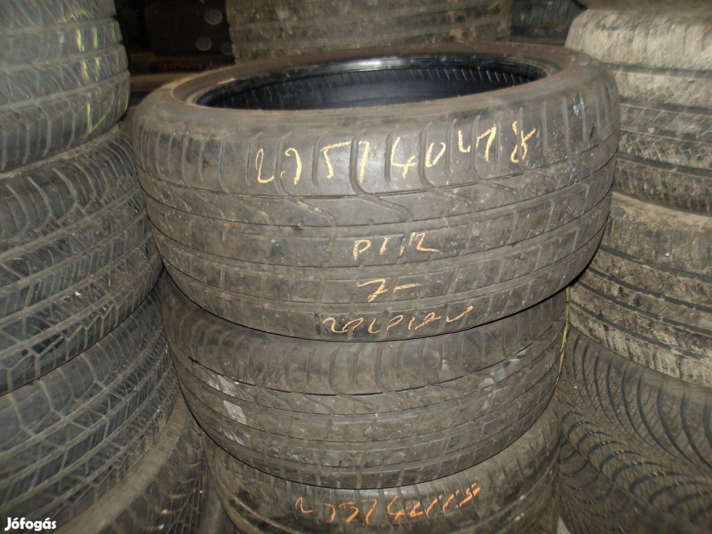 235/40r18 Pirelli nyári gumi ajándék szereléssel