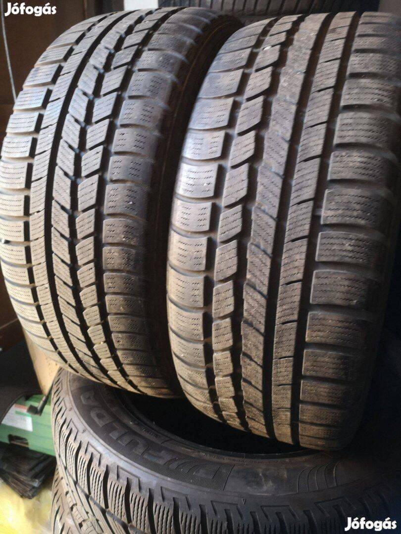 235/45R17 2db Roadstone téligumi