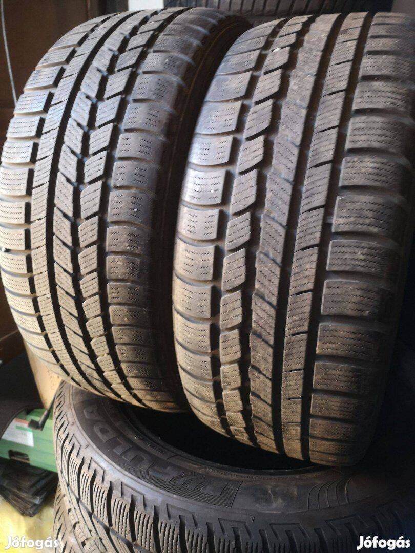 235/45R17 2db Roadstone téligumi