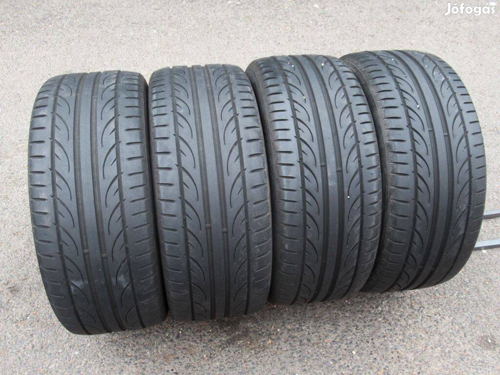 235/45R17 Hankook Ventus Evo nyárigumi 17" nyári gumi