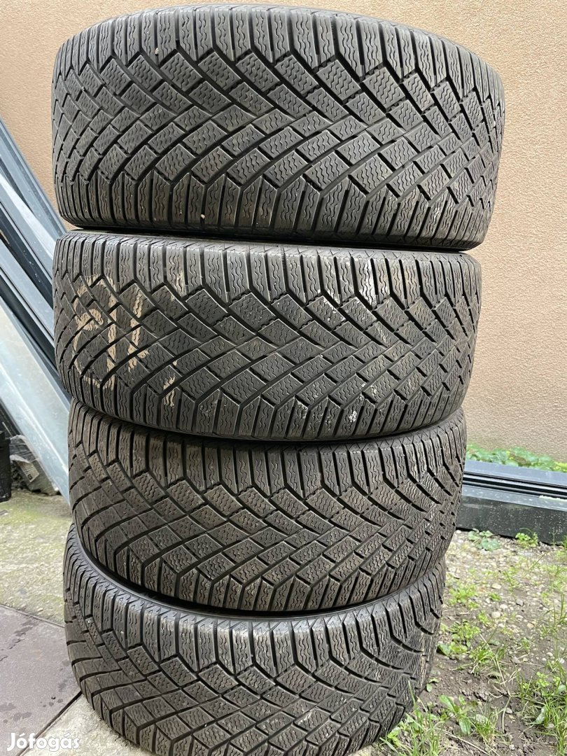 235/45R18 235/45 R18 XL Continental Vikingcontact7 téli gumi