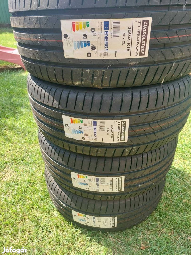 235/45R18 Bridgestone nyári Új