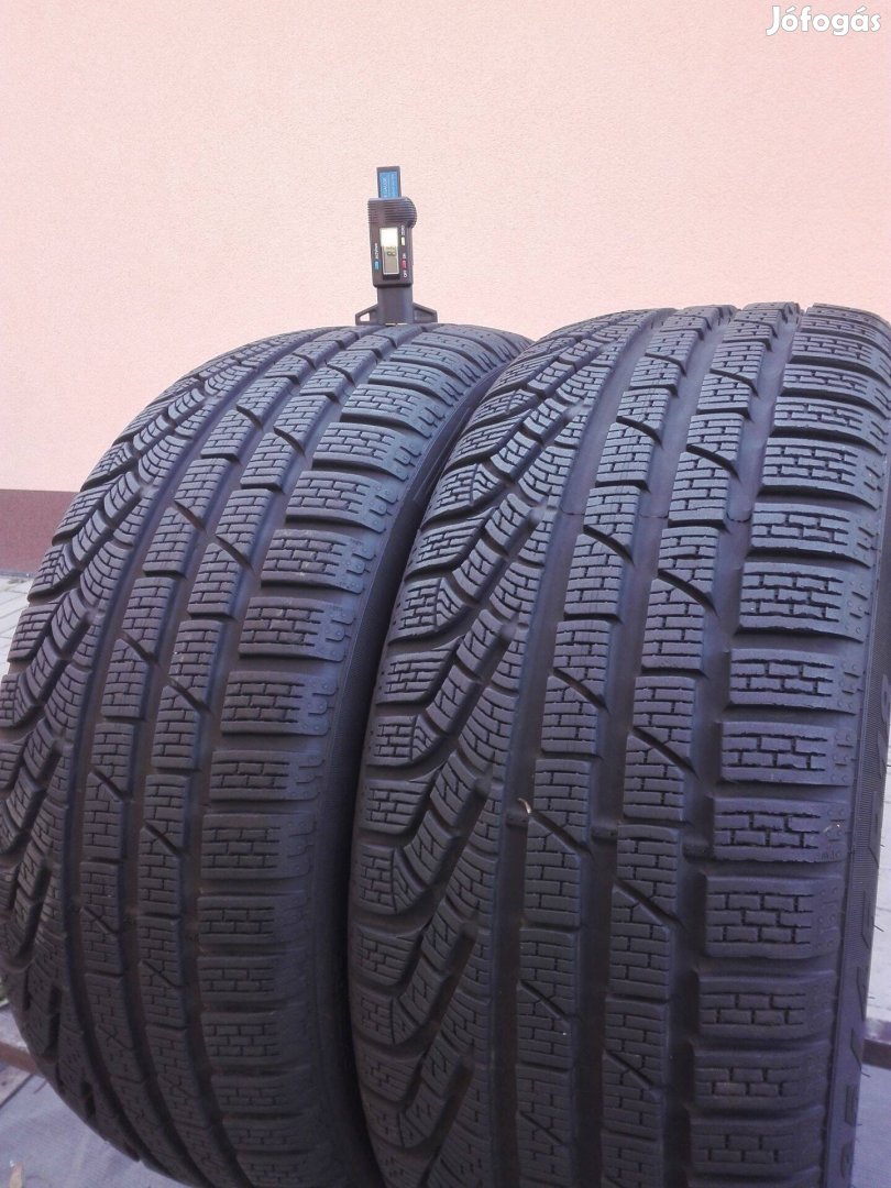 235/45R18 Új Pirelli téli gumi 2db 235/45 r18