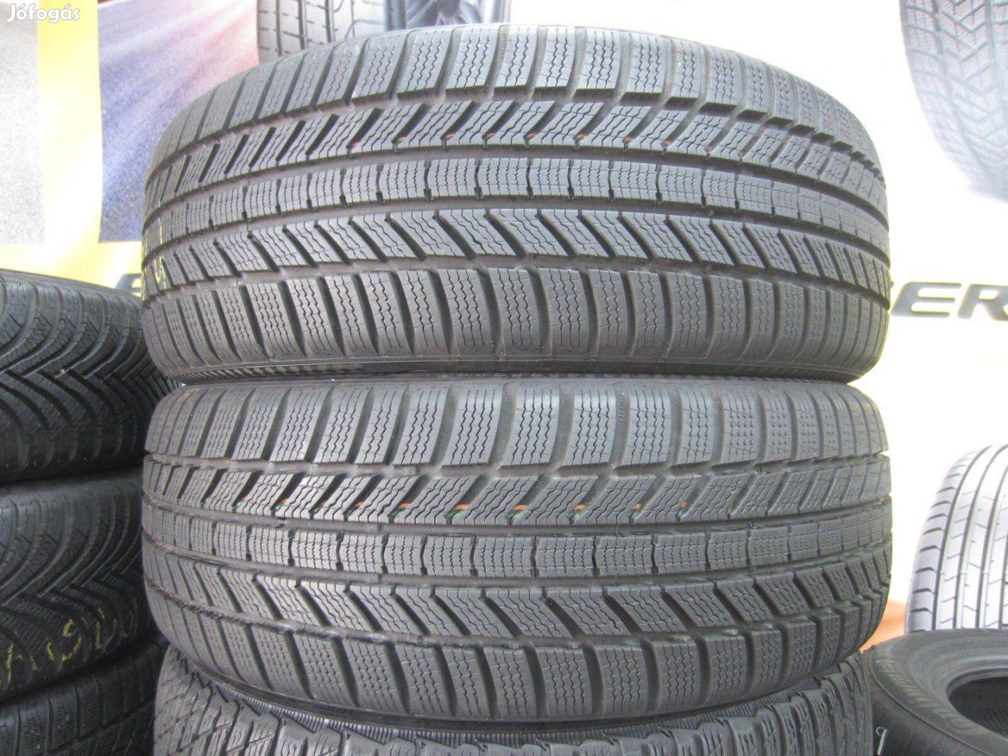 235/45 R21 Continental TS870P 101T