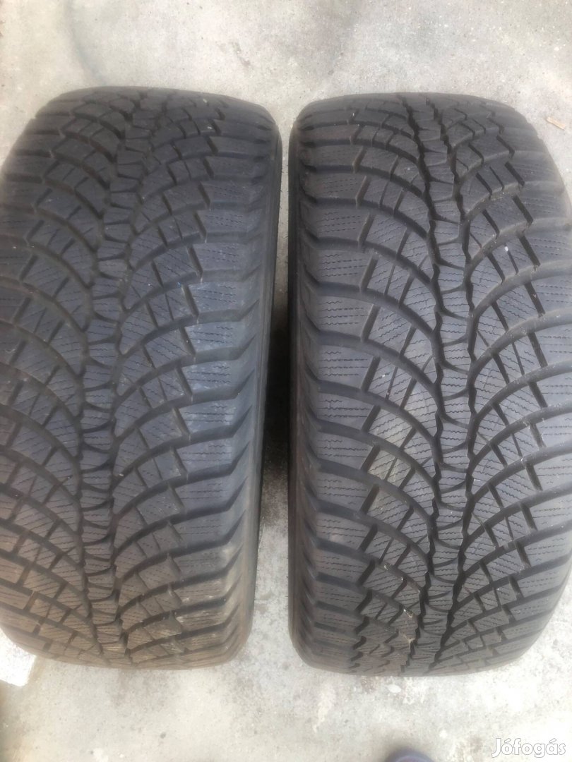 235/45 r17 kumho téligumi
