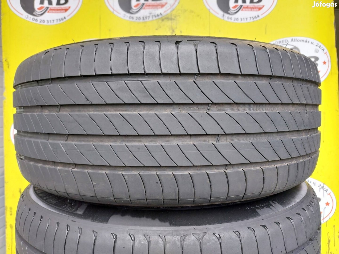 235/45 r18 Michelin Primacy,Gyári Tesla,Évjárat2023,,5mm