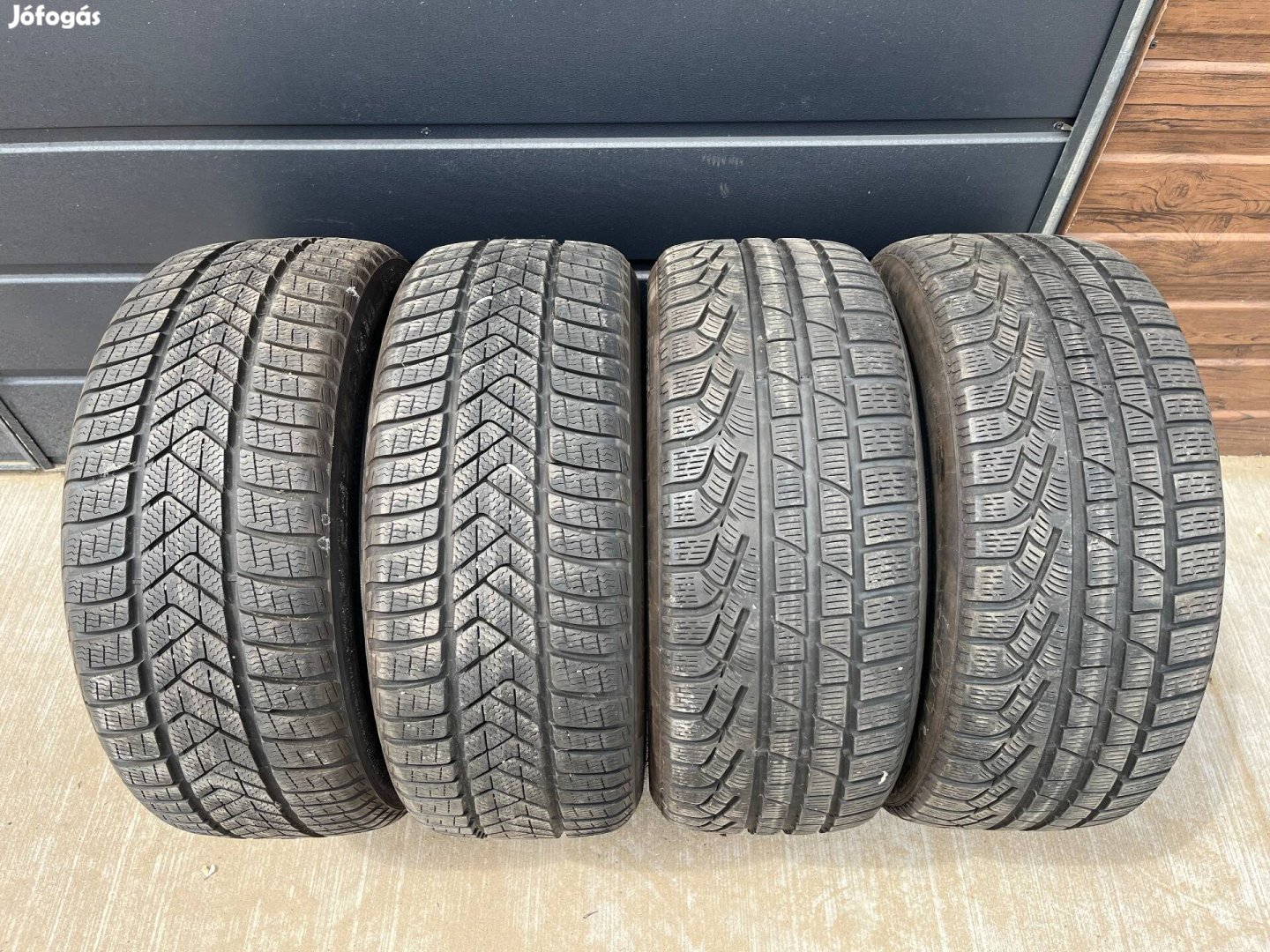 235/45 r18 Pirelli téligumi szett!