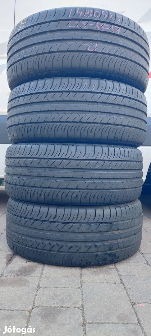 235/45 r18  235/45r18 Dunlop nyári gumi  2021  7mm