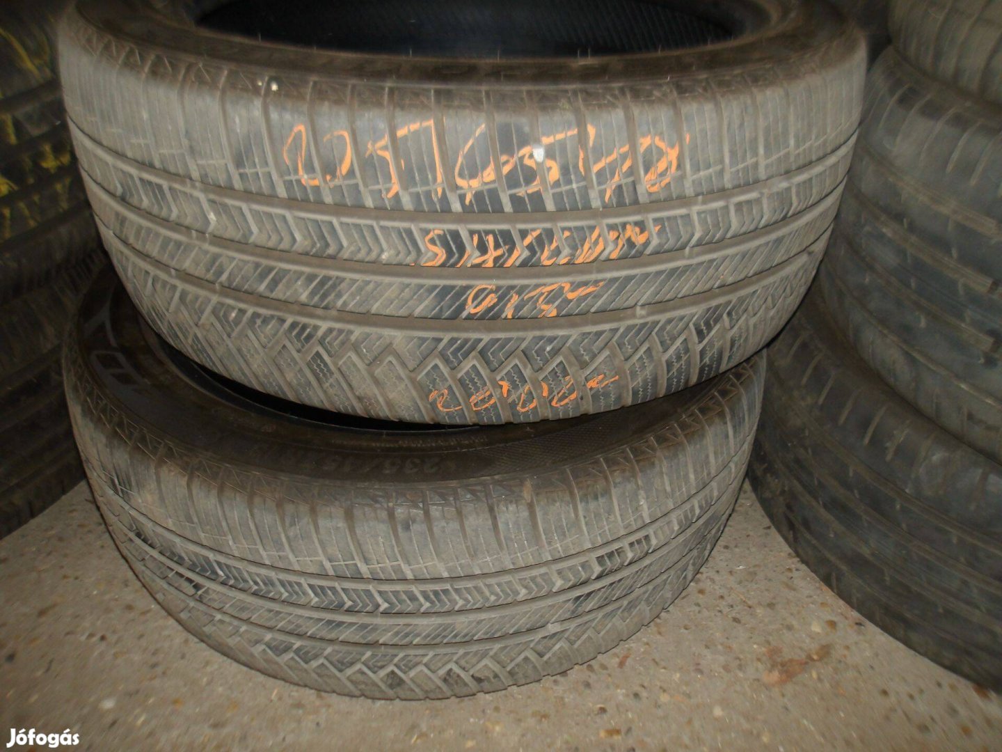 235/45r18 Sailung négyévszakos gumi ajándék szereléssel