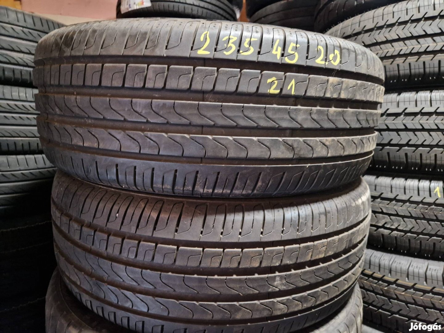 235/45r20 Pirelli nyarigumi 2db   2021