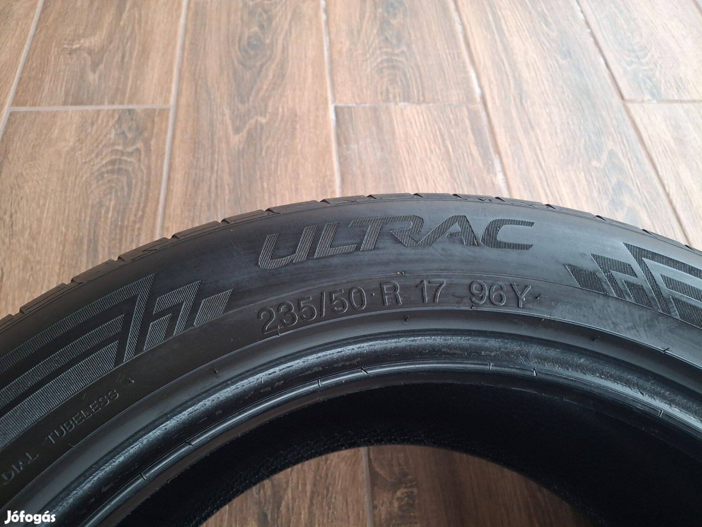 235/50R17 Vredestein nyári gumik