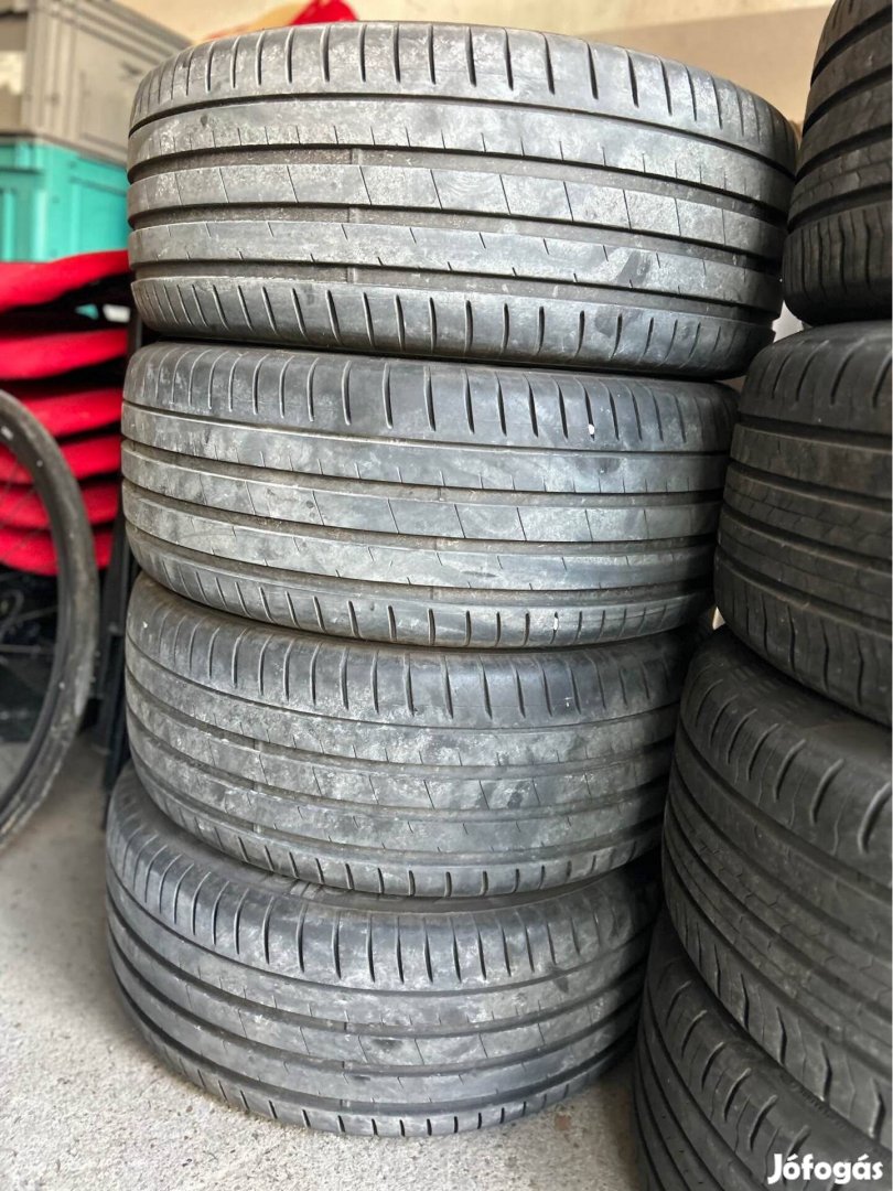 235/50R18 APOLLO nyari 4db újszerű 235/50 R18