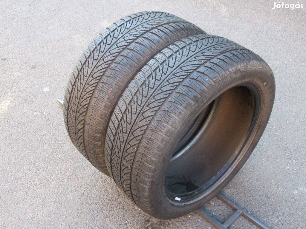 235/50R18 Goodyear Ultragrip téli gumi pár 18" téligumi
