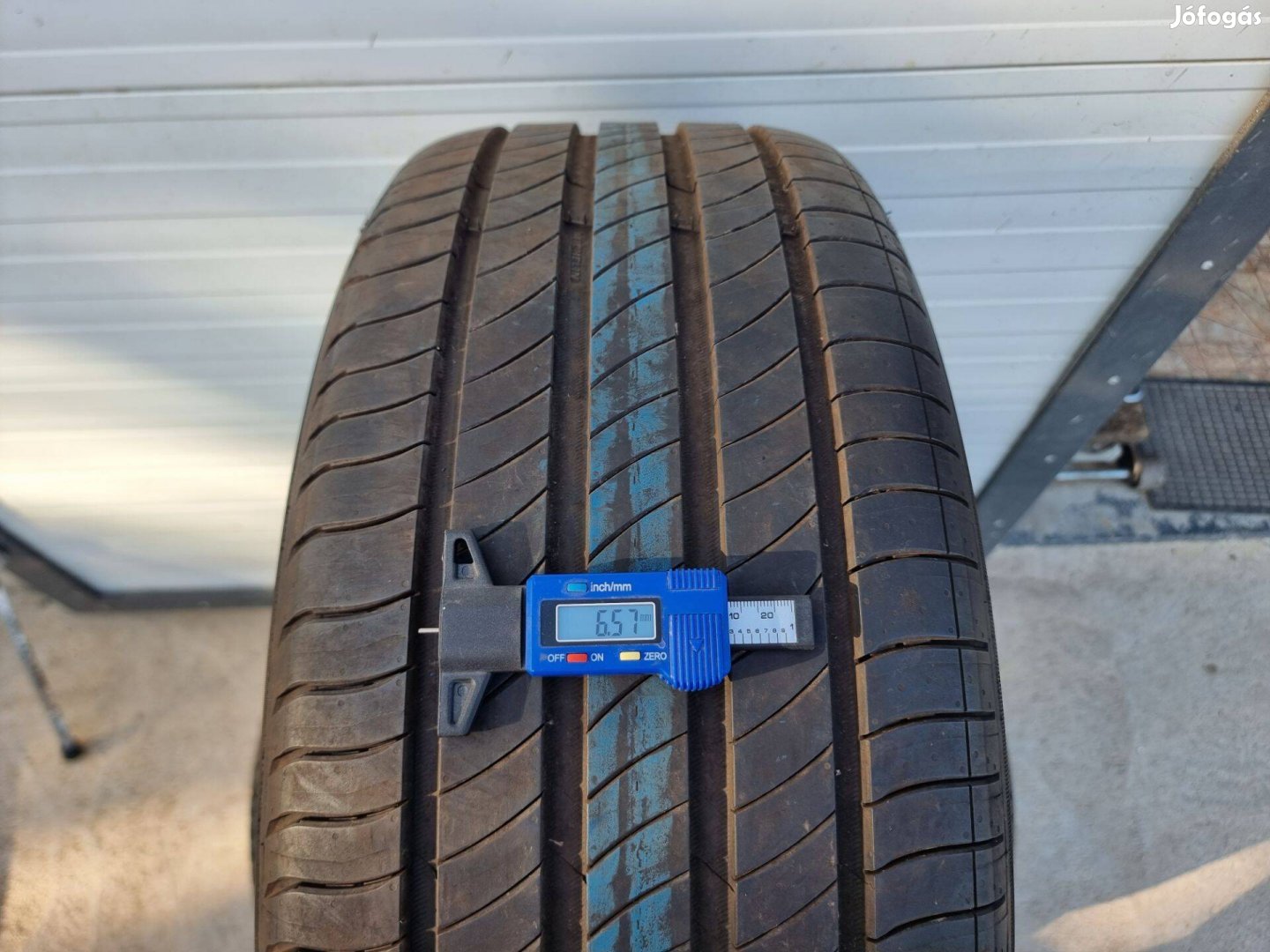 235/50R19 Michelin garnitúra nagyon jó állapotban eladó!