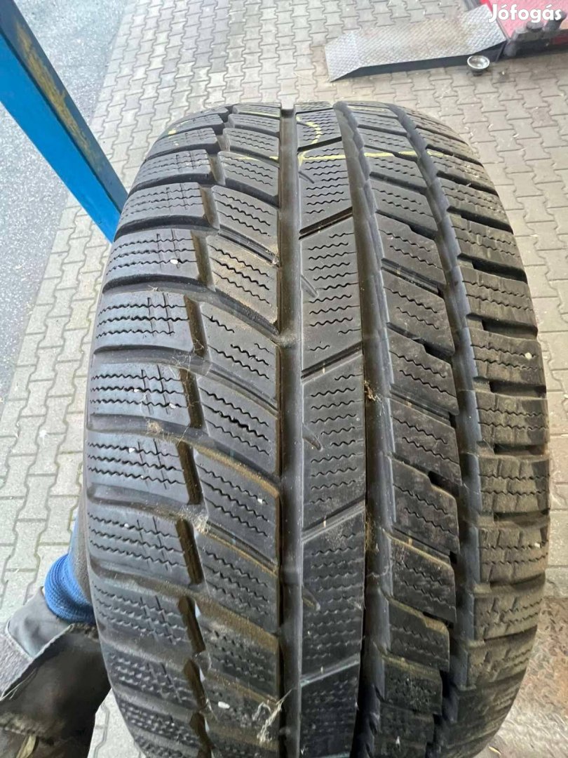 235/50R19 Toyo téli használt gumiabroncs