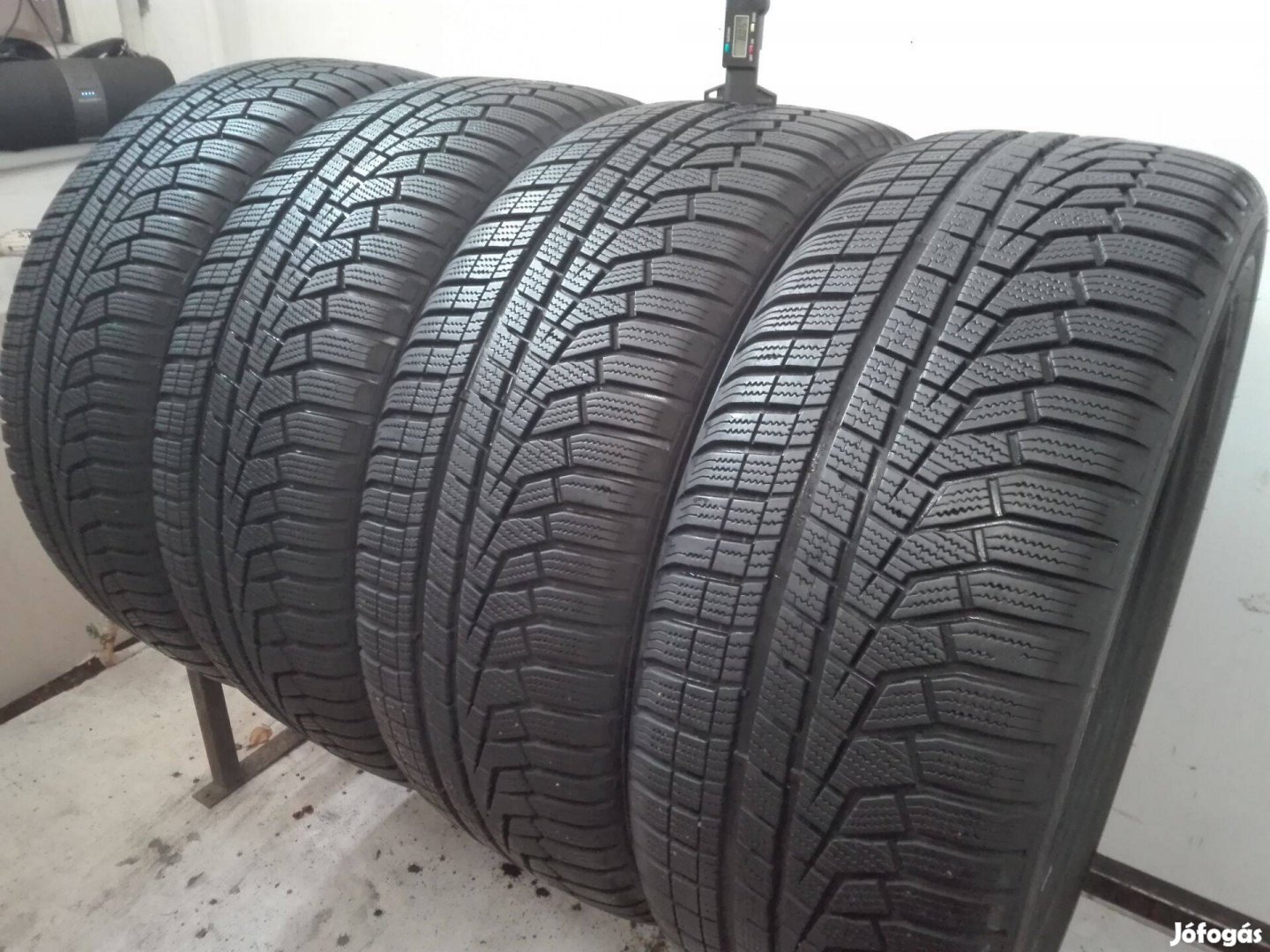 235/50R19 Új Hankook téli gumi garnitúra 235/50 r19