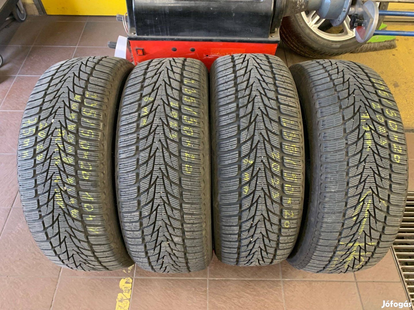 235/50R20 235 50 20 235/50x20 Nankang téli gumi eladó