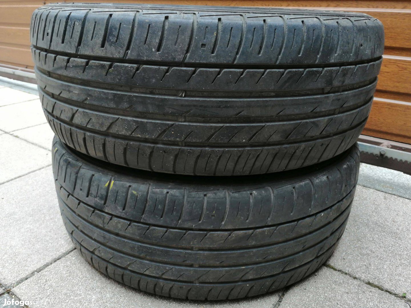 235 50 18 falken 235/50 R 18 nyári gumi 2 db