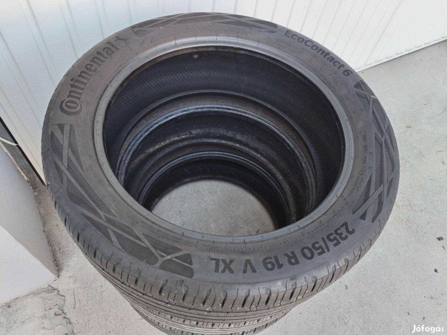 235 50 19 continental nyári gumi garnitura 2020.évi