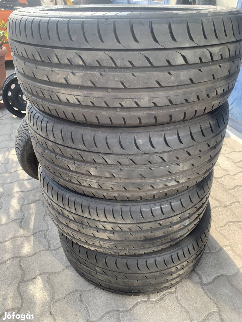 235/50 R19 nyári gumi 