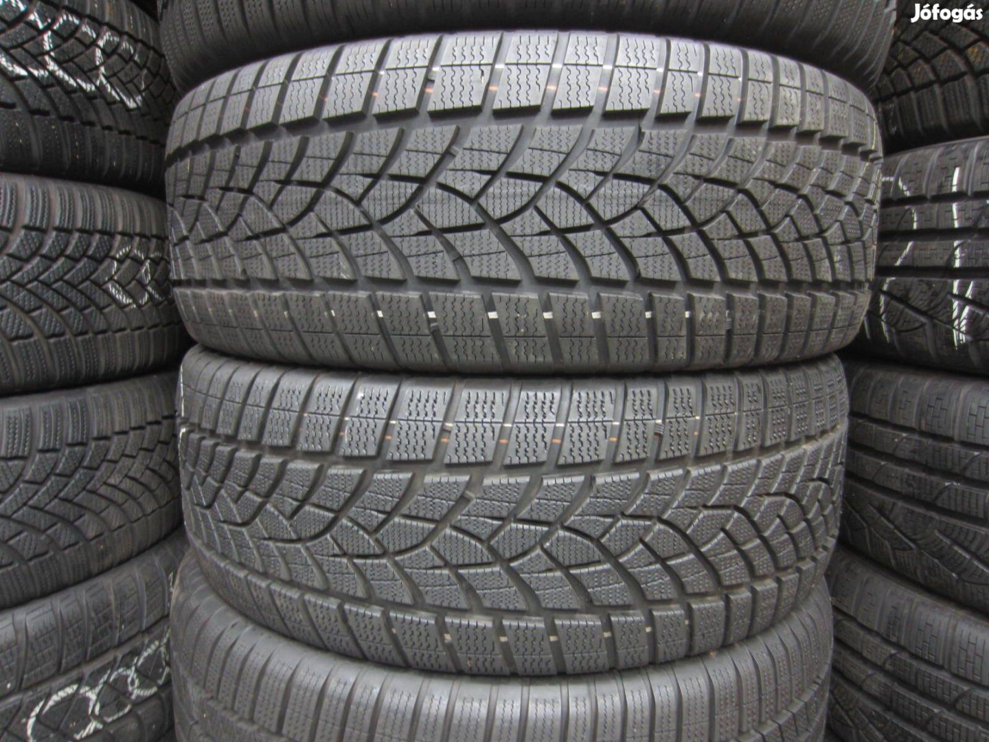 235/50 R20 Goodyear UG Performance+ SEAL 104T