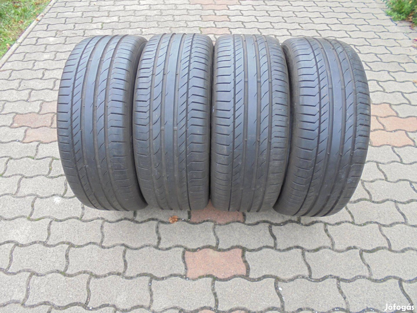 235/50 R 18-as Continental nyári gumi eladó