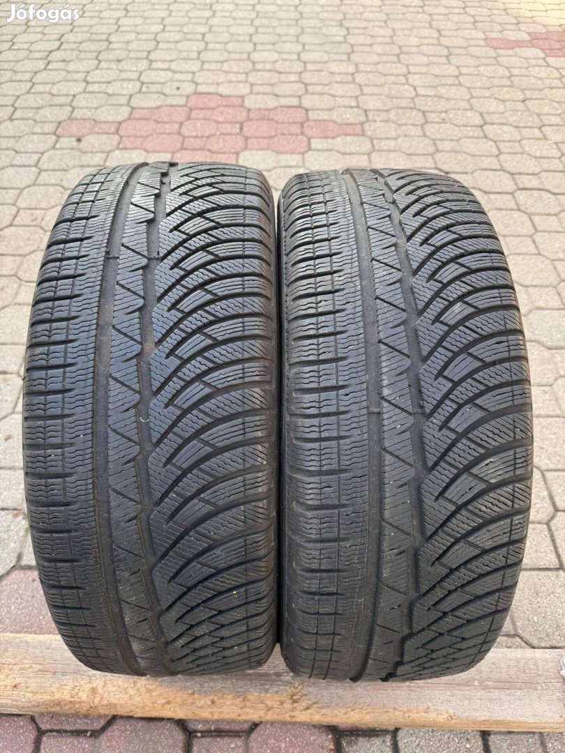 235/50 r18 Michelin téli