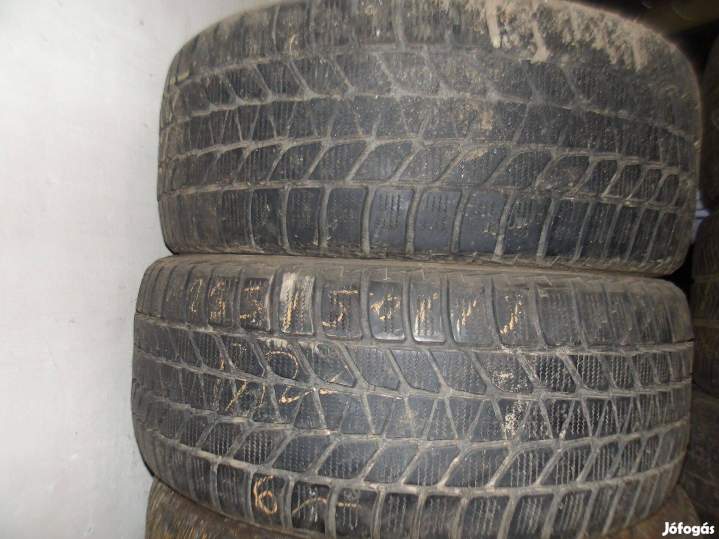 235/50r19 Bridgestone téli gumi ajándék szereléssel