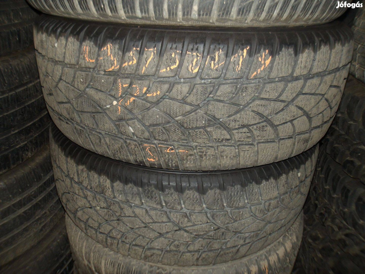 235/50r19 Dunlop téli gumi ajándék szereléssel