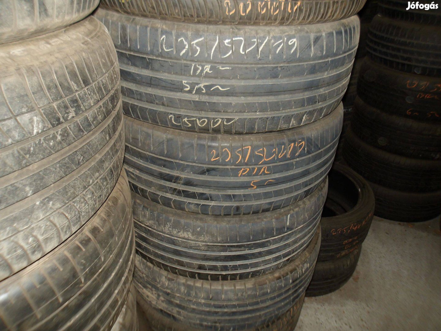 235/50r19 Pirelli nyári gumi ajándék szereléssel