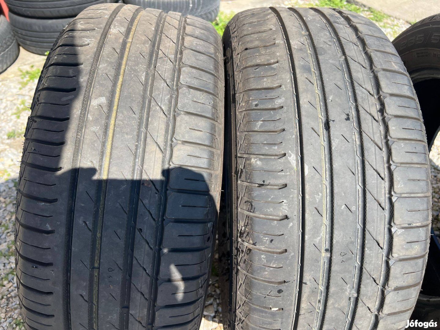 235/55R17 Nokian nyári gumi szett