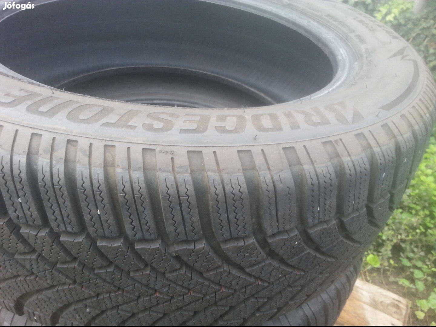 235/55R18 Bridgestone Blizzak LM005 téli gumi