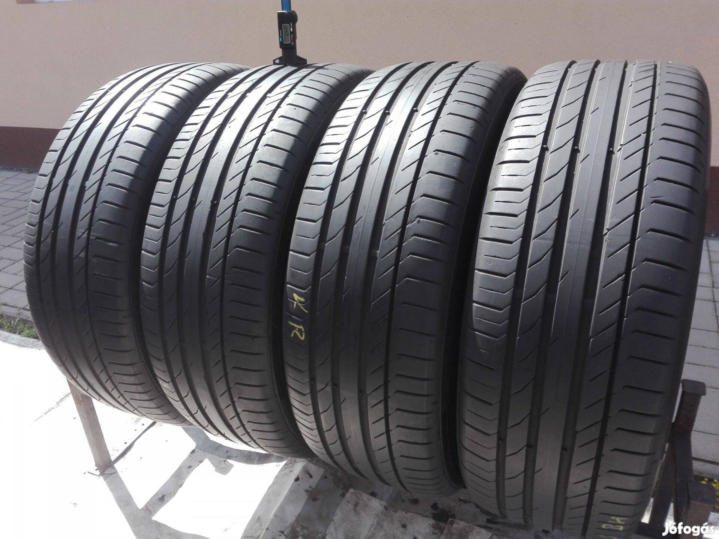 235/55R19 Continental nyári gumi garnitúra 235/55 r19