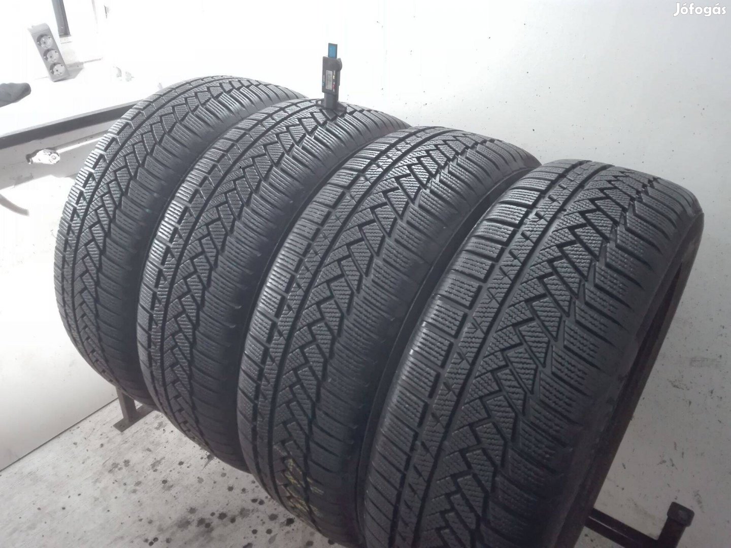 235/55R19 Continental téli gumi garnitúra 235/55 r19